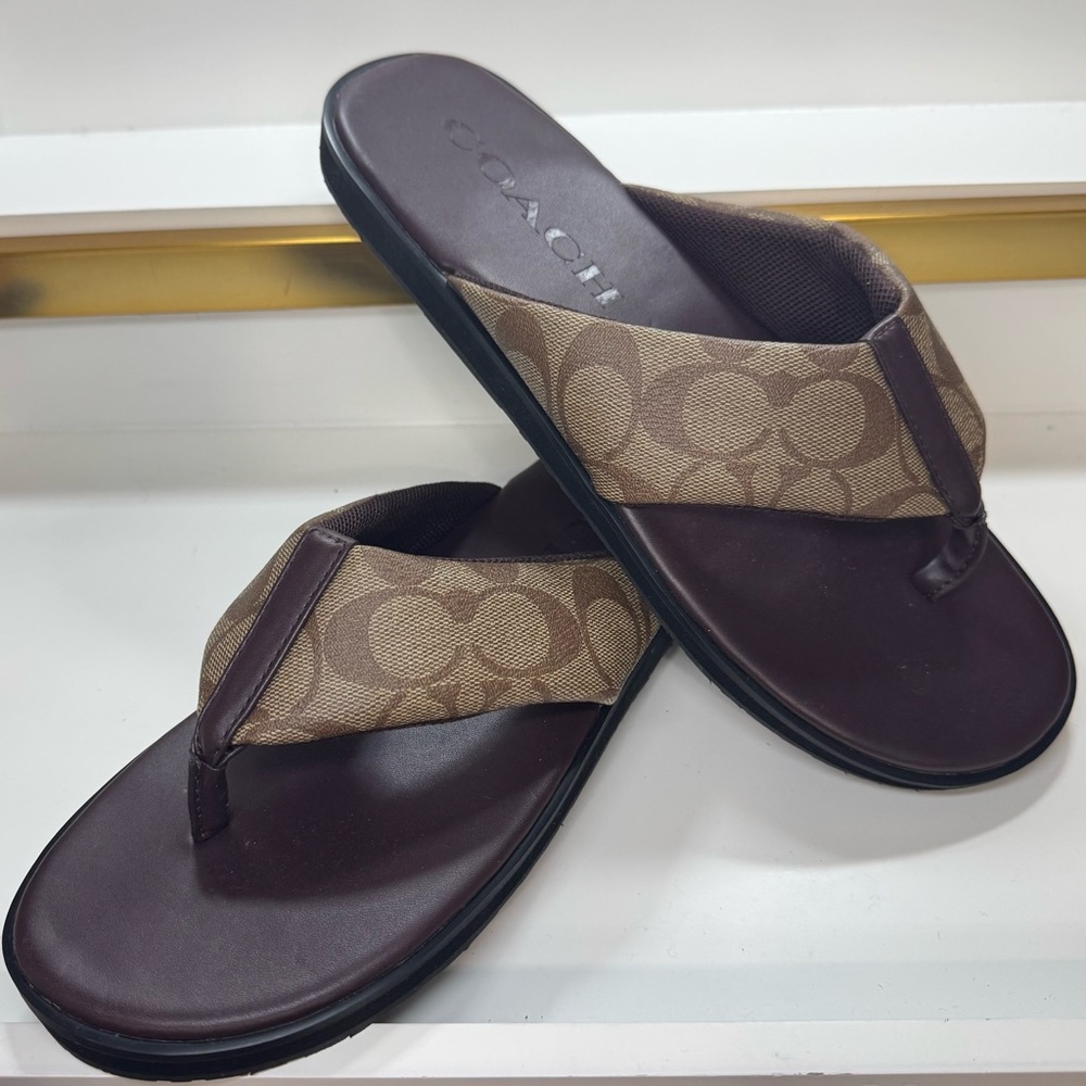 Coach Men’s Signature Canvas Flip Flop Sandals Size 10D G4921 New No Box/Tags - Picture 14 of 14
